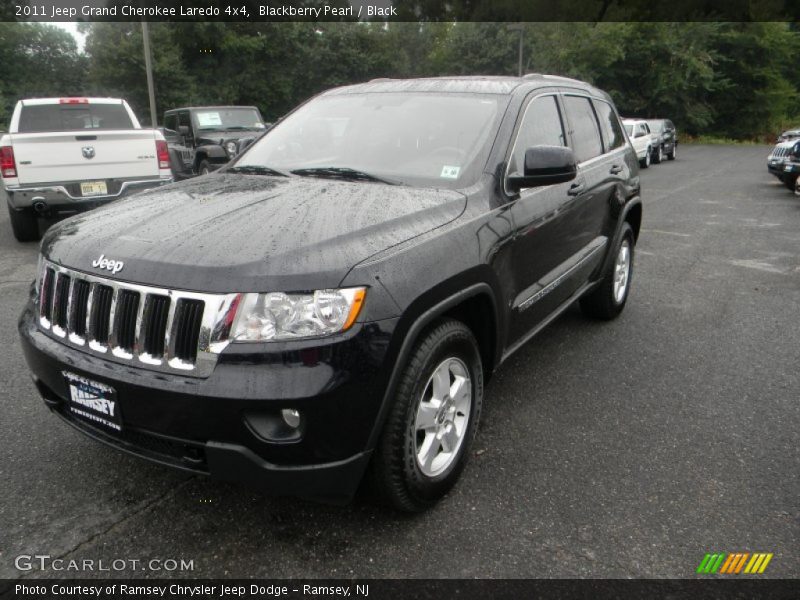 Blackberry Pearl / Black 2011 Jeep Grand Cherokee Laredo 4x4