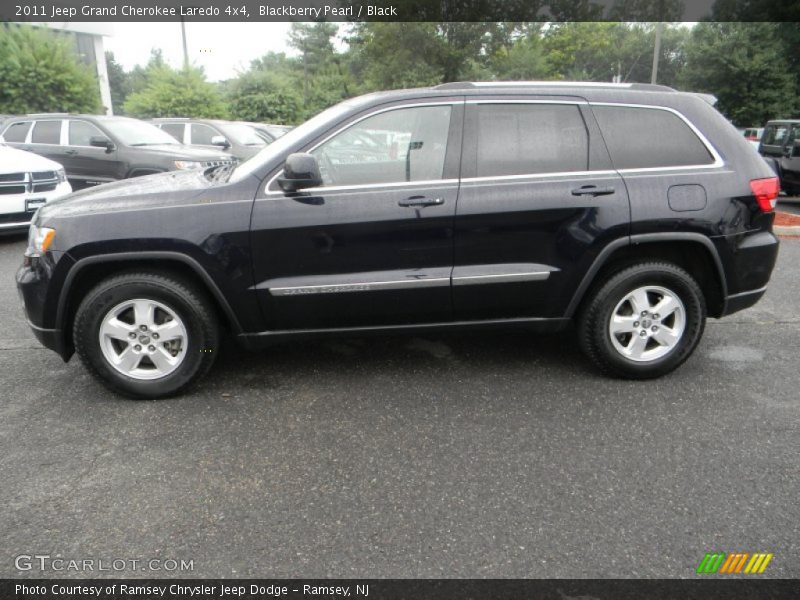 Blackberry Pearl / Black 2011 Jeep Grand Cherokee Laredo 4x4