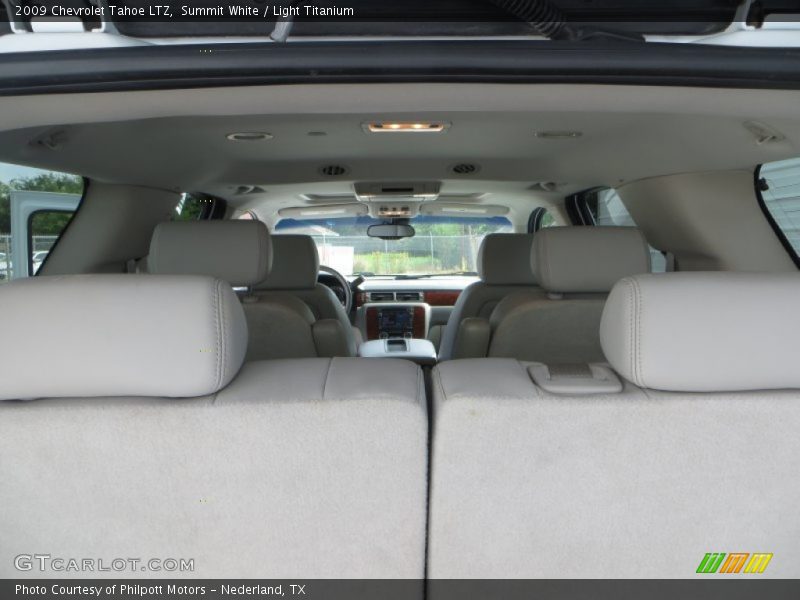 Summit White / Light Titanium 2009 Chevrolet Tahoe LTZ