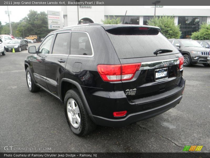 Blackberry Pearl / Black 2011 Jeep Grand Cherokee Laredo 4x4