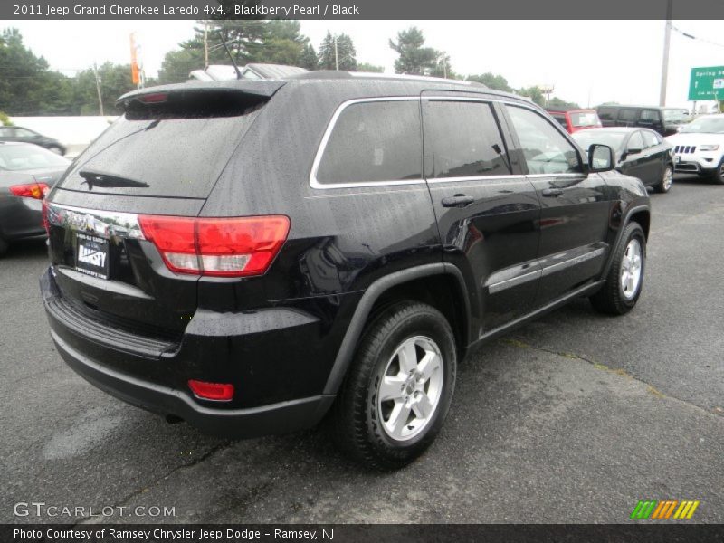 Blackberry Pearl / Black 2011 Jeep Grand Cherokee Laredo 4x4