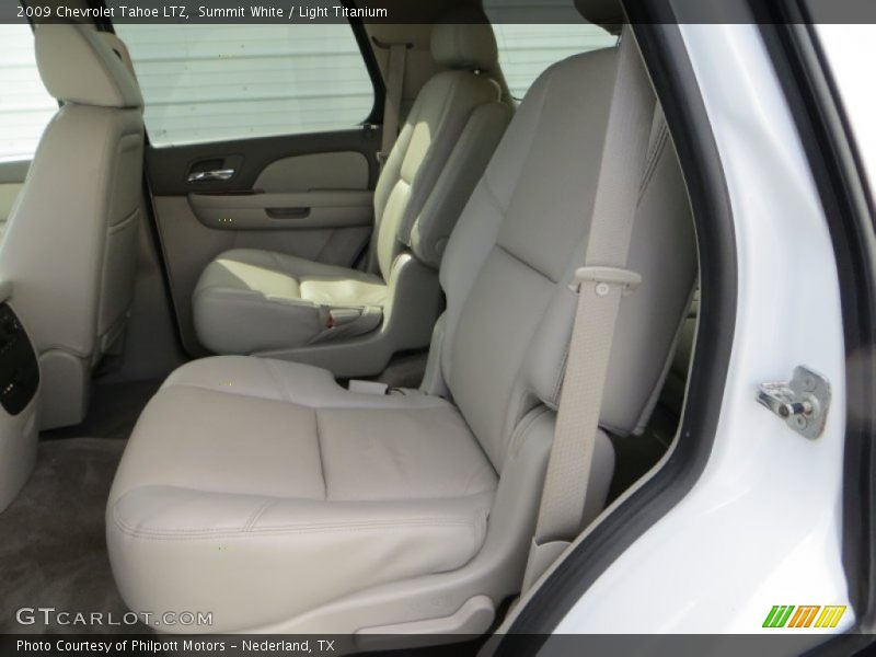 Summit White / Light Titanium 2009 Chevrolet Tahoe LTZ