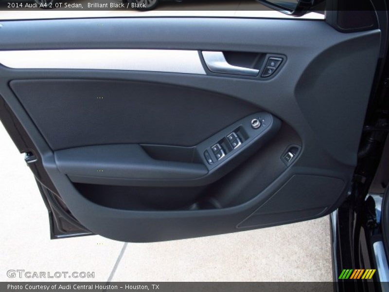 Door Panel of 2014 A4 2.0T Sedan