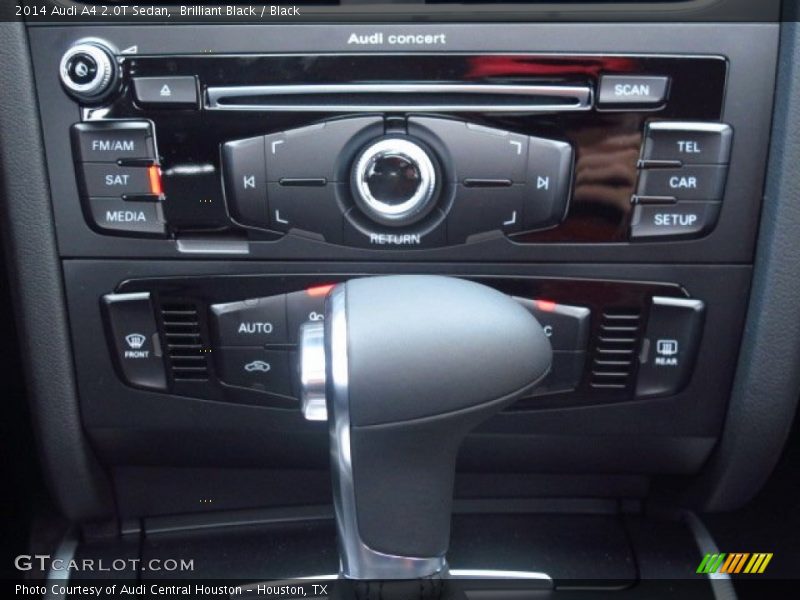 Controls of 2014 A4 2.0T Sedan
