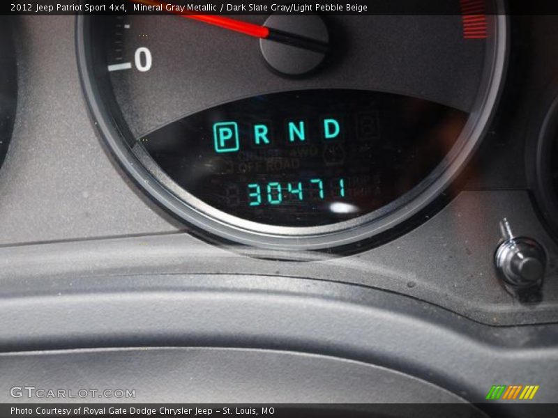 Mineral Gray Metallic / Dark Slate Gray/Light Pebble Beige 2012 Jeep Patriot Sport 4x4