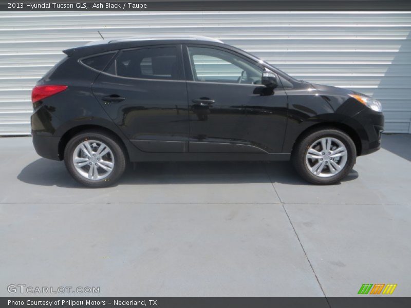 Ash Black / Taupe 2013 Hyundai Tucson GLS
