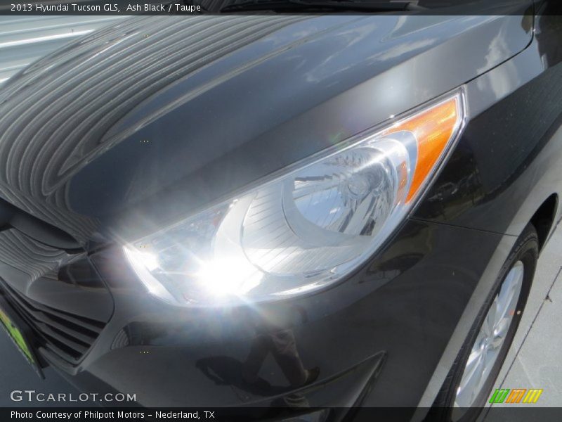 Ash Black / Taupe 2013 Hyundai Tucson GLS