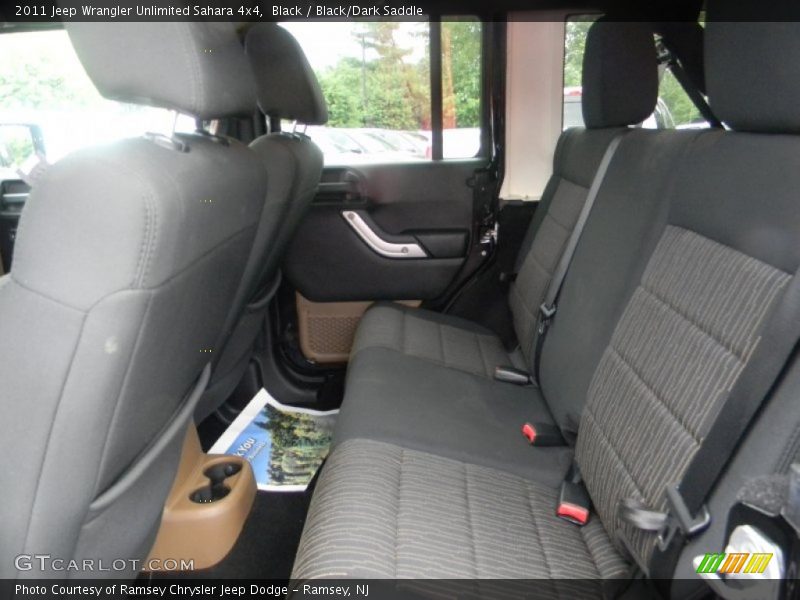 Black / Black/Dark Saddle 2011 Jeep Wrangler Unlimited Sahara 4x4