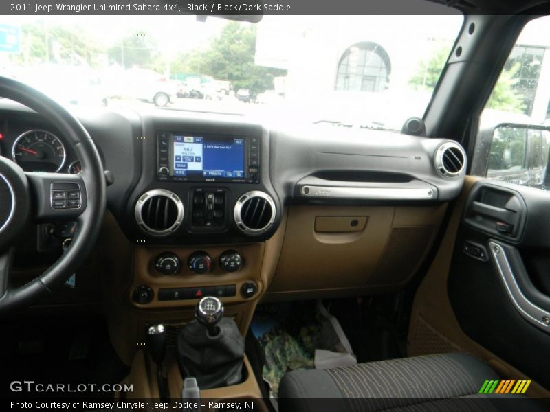 Black / Black/Dark Saddle 2011 Jeep Wrangler Unlimited Sahara 4x4