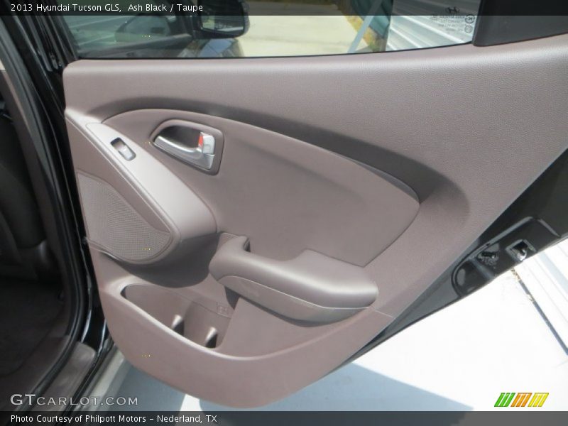 Ash Black / Taupe 2013 Hyundai Tucson GLS