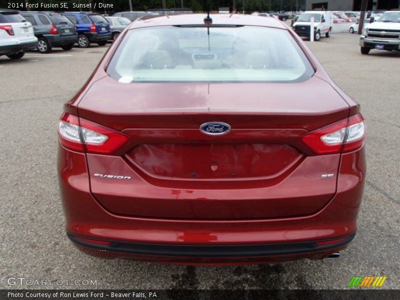 Sunset / Dune 2014 Ford Fusion SE
