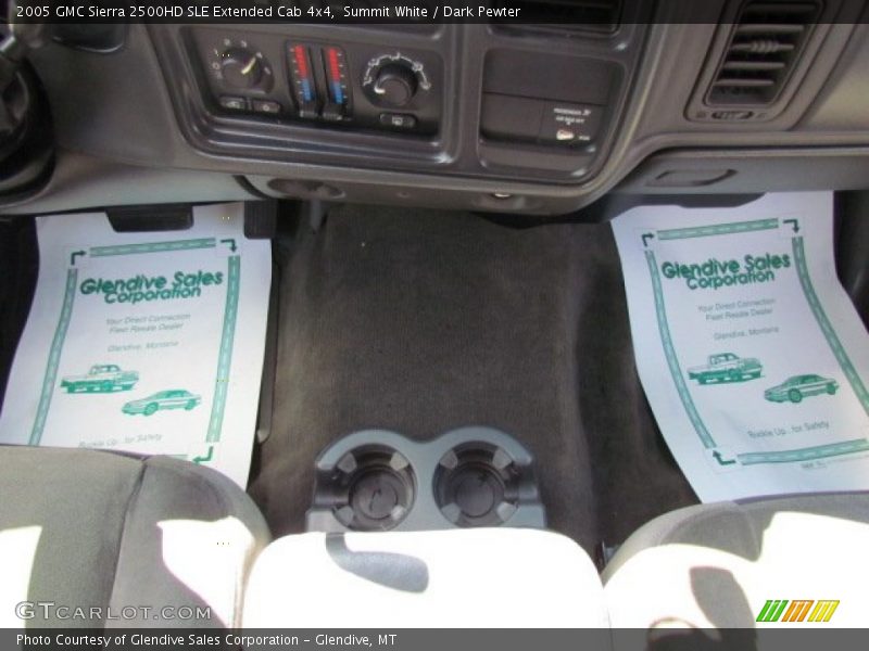 Summit White / Dark Pewter 2005 GMC Sierra 2500HD SLE Extended Cab 4x4
