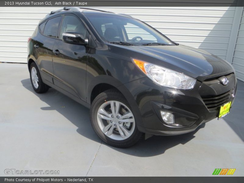 Ash Black / Taupe 2013 Hyundai Tucson GLS