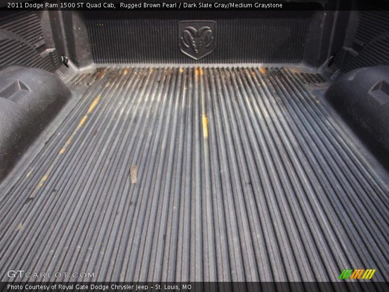Rugged Brown Pearl / Dark Slate Gray/Medium Graystone 2011 Dodge Ram 1500 ST Quad Cab