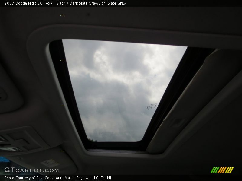 Black / Dark Slate Gray/Light Slate Gray 2007 Dodge Nitro SXT 4x4