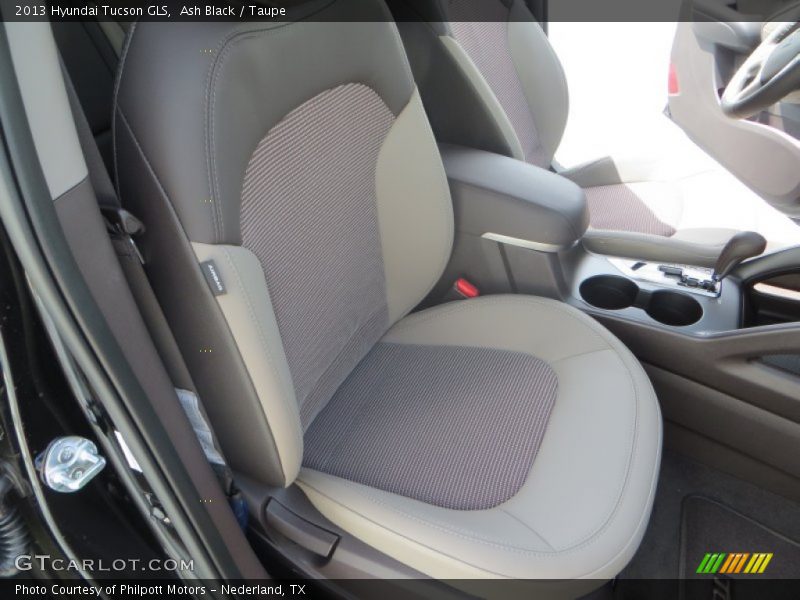 Ash Black / Taupe 2013 Hyundai Tucson GLS