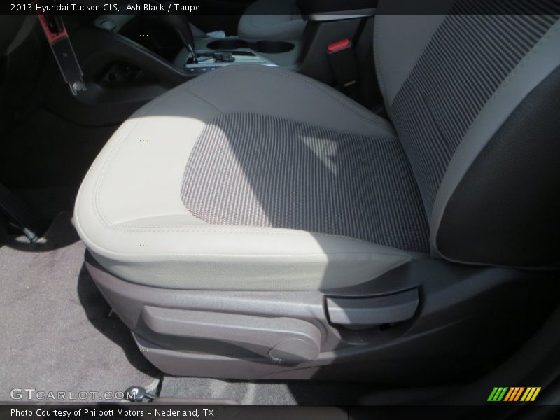 Ash Black / Taupe 2013 Hyundai Tucson GLS