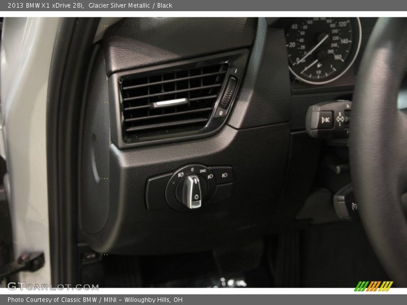 Glacier Silver Metallic / Black 2013 BMW X1 xDrive 28i