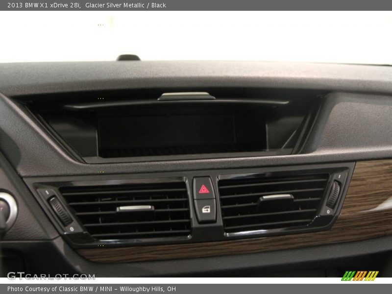 Glacier Silver Metallic / Black 2013 BMW X1 xDrive 28i