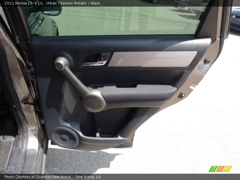 Urban Titanium Metallic / Black 2011 Honda CR-V LX