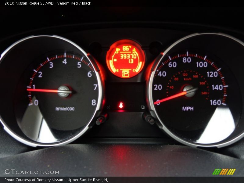 Venom Red / Black 2010 Nissan Rogue SL AWD