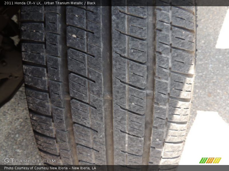Urban Titanium Metallic / Black 2011 Honda CR-V LX