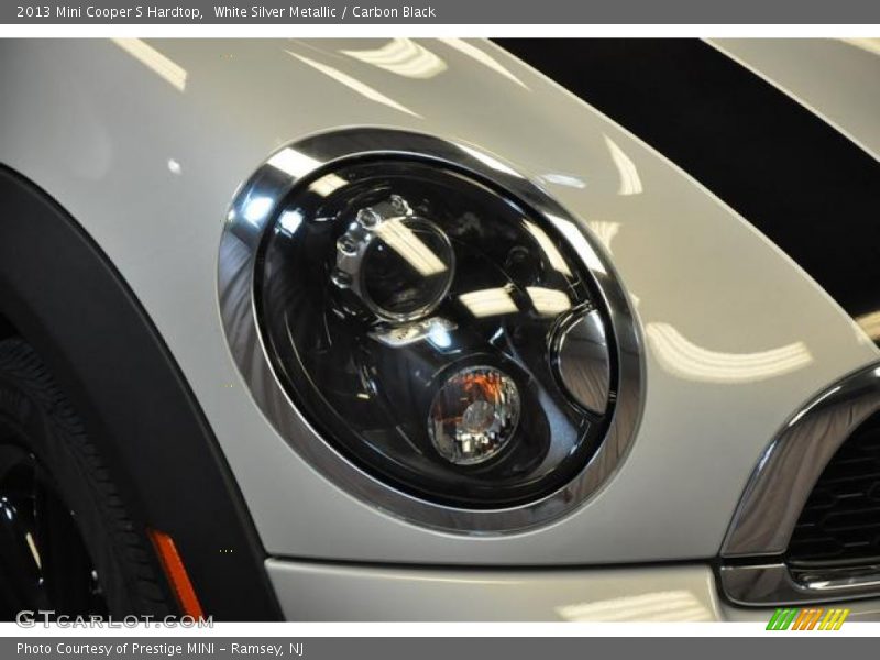 White Silver Metallic / Carbon Black 2013 Mini Cooper S Hardtop