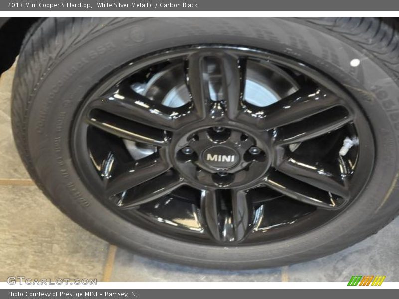 White Silver Metallic / Carbon Black 2013 Mini Cooper S Hardtop