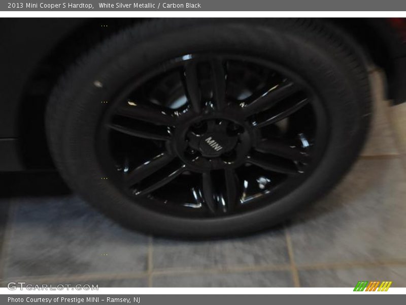 White Silver Metallic / Carbon Black 2013 Mini Cooper S Hardtop
