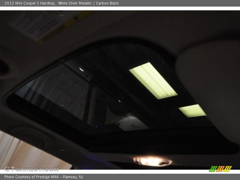 White Silver Metallic / Carbon Black 2013 Mini Cooper S Hardtop