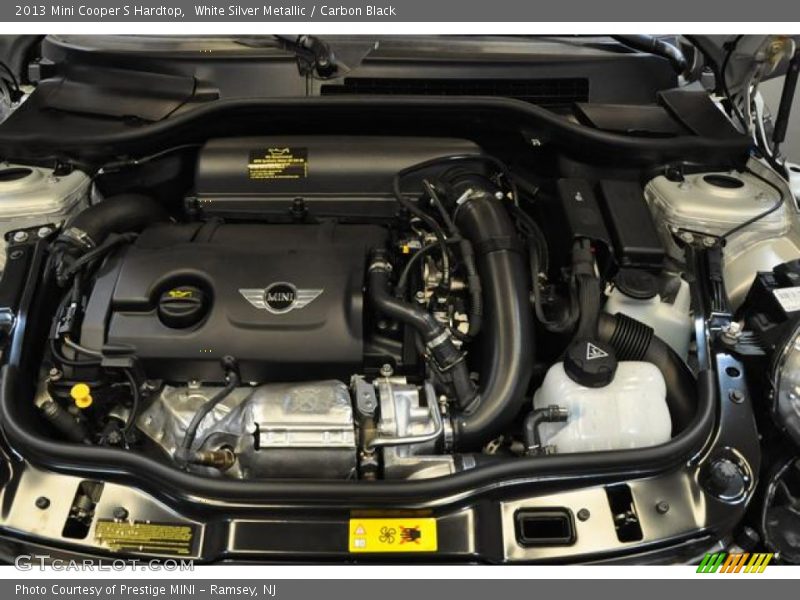 White Silver Metallic / Carbon Black 2013 Mini Cooper S Hardtop