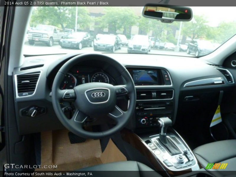 Dashboard of 2014 Q5 2.0 TFSI quattro