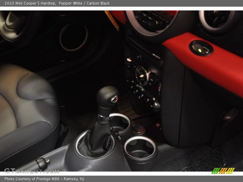 Pepper White / Carbon Black 2013 Mini Cooper S Hardtop