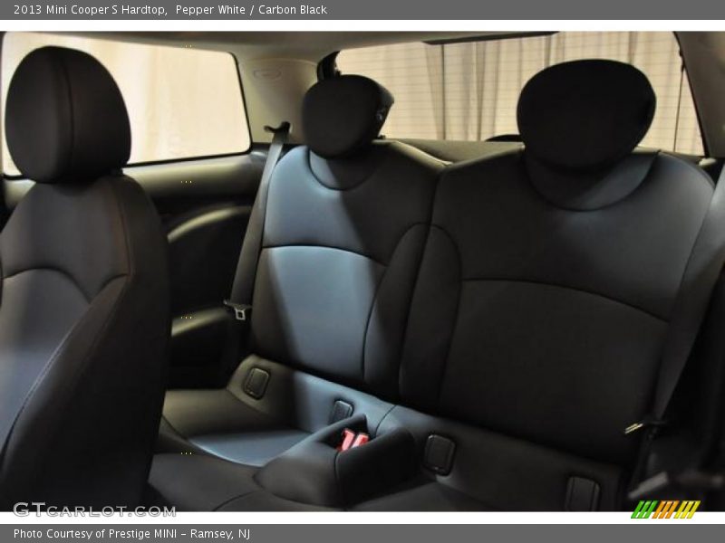Pepper White / Carbon Black 2013 Mini Cooper S Hardtop