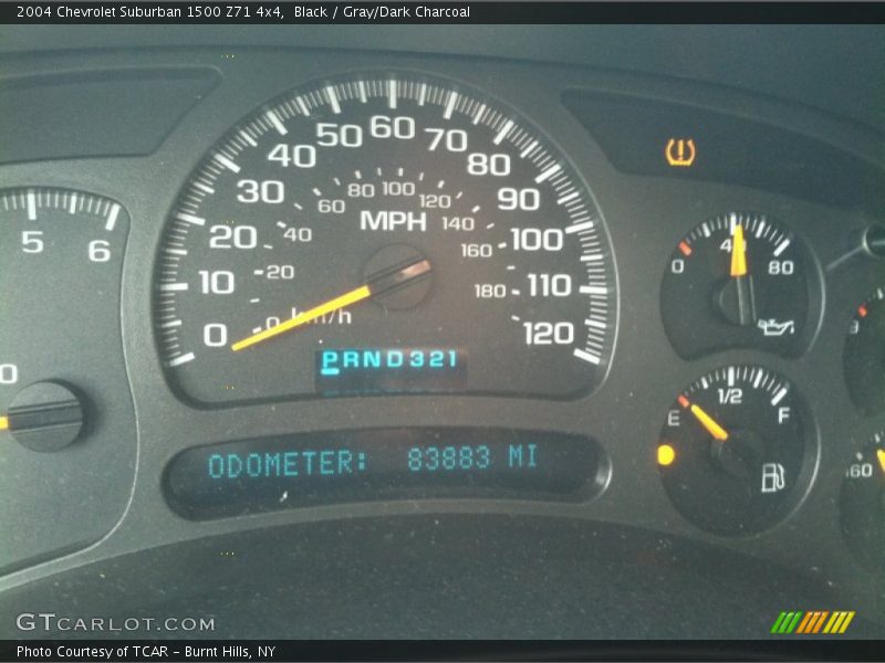 Black / Gray/Dark Charcoal 2004 Chevrolet Suburban 1500 Z71 4x4