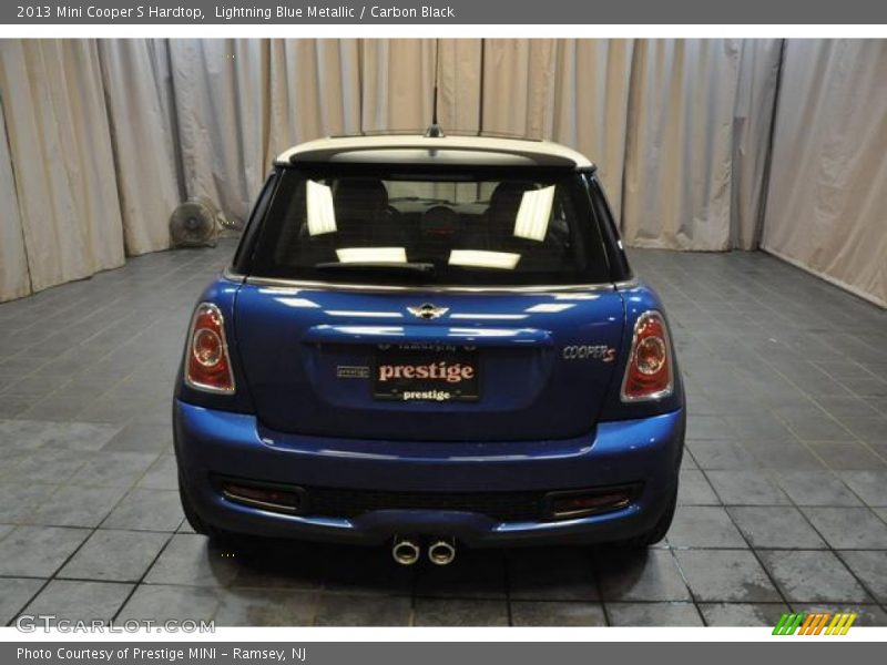Lightning Blue Metallic / Carbon Black 2013 Mini Cooper S Hardtop