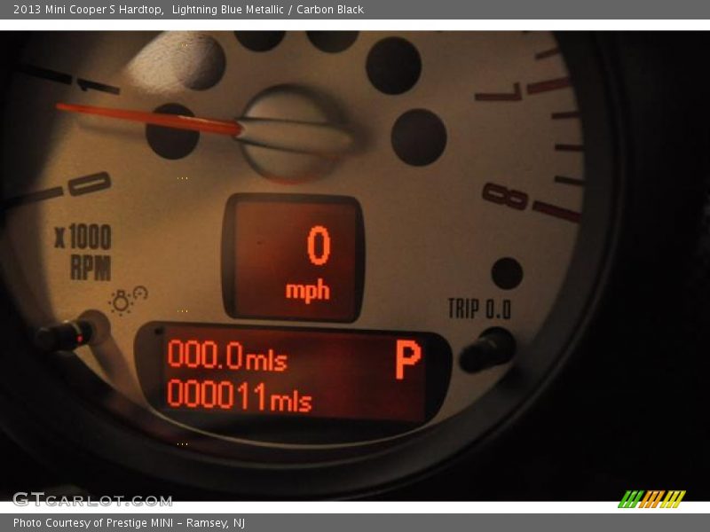 Lightning Blue Metallic / Carbon Black 2013 Mini Cooper S Hardtop