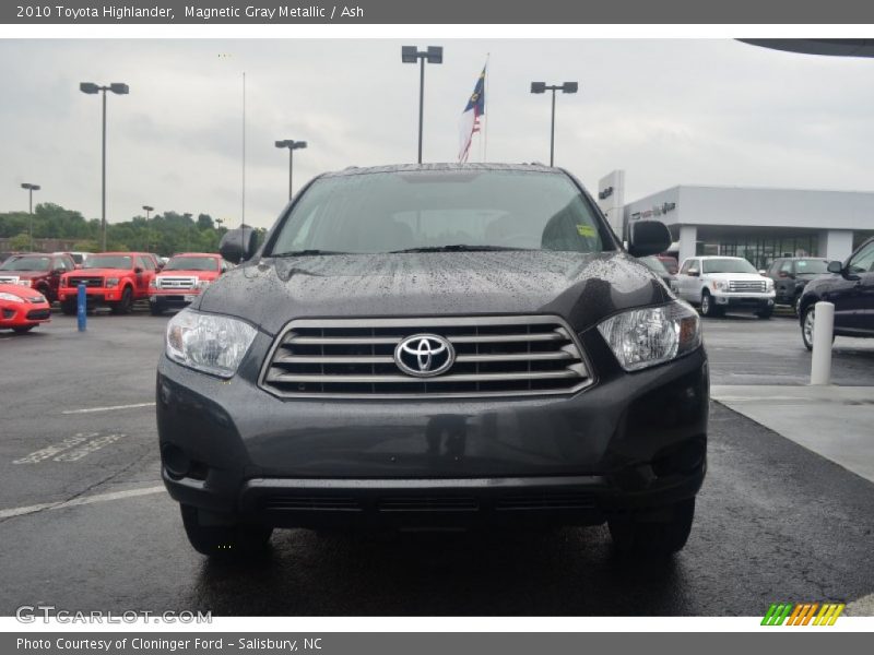 Magnetic Gray Metallic / Ash 2010 Toyota Highlander