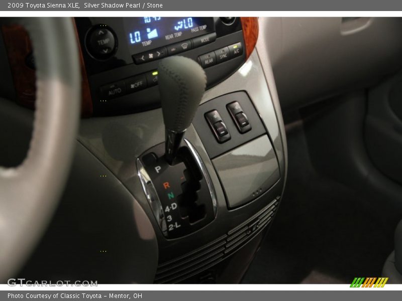 Silver Shadow Pearl / Stone 2009 Toyota Sienna XLE