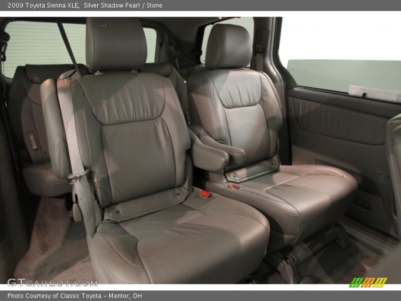 Silver Shadow Pearl / Stone 2009 Toyota Sienna XLE