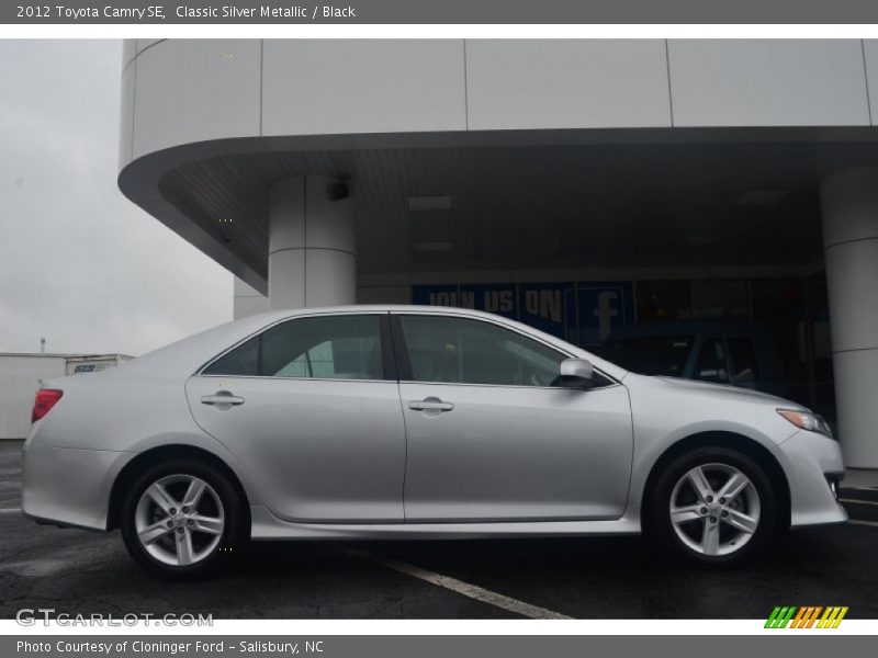 Classic Silver Metallic / Black 2012 Toyota Camry SE