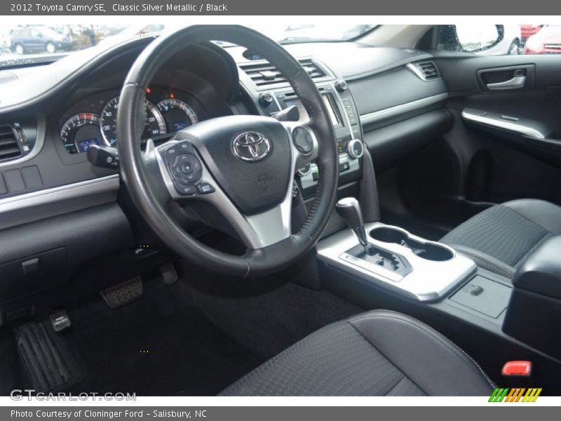 Classic Silver Metallic / Black 2012 Toyota Camry SE
