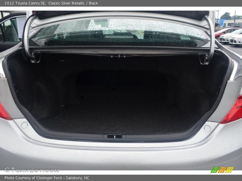 Classic Silver Metallic / Black 2012 Toyota Camry SE