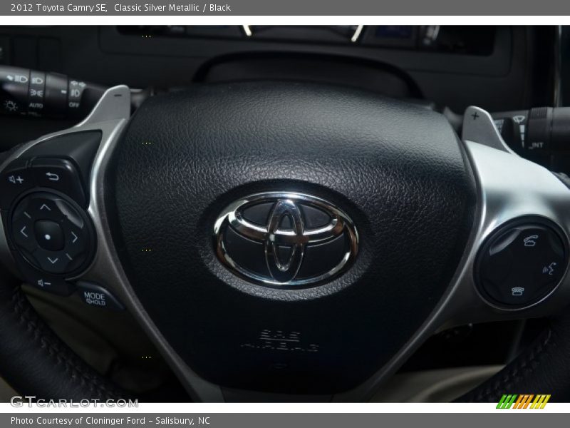 Classic Silver Metallic / Black 2012 Toyota Camry SE
