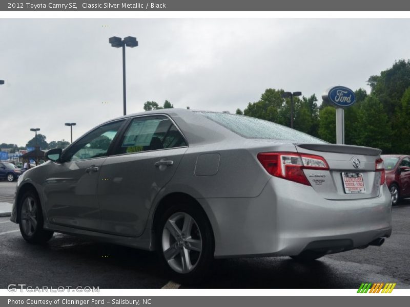 Classic Silver Metallic / Black 2012 Toyota Camry SE