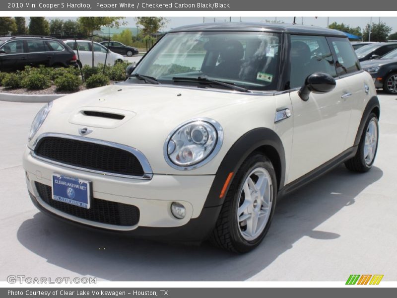 Pepper White / Checkered Carbon Black/Black 2010 Mini Cooper S Hardtop