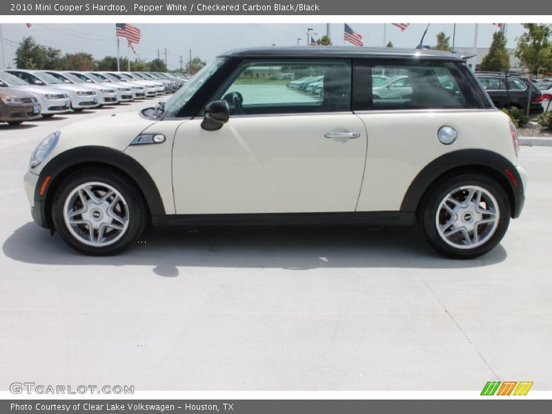 Pepper White / Checkered Carbon Black/Black 2010 Mini Cooper S Hardtop