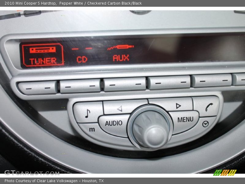 Pepper White / Checkered Carbon Black/Black 2010 Mini Cooper S Hardtop