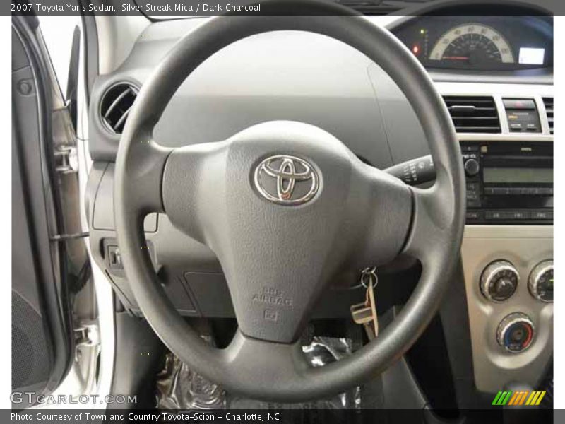 Silver Streak Mica / Dark Charcoal 2007 Toyota Yaris Sedan