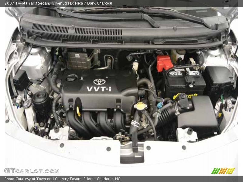 Silver Streak Mica / Dark Charcoal 2007 Toyota Yaris Sedan
